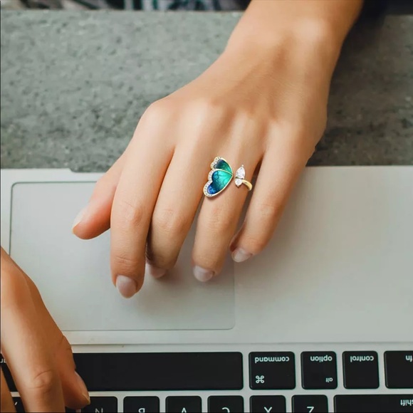 New Women’s Yellow Gold Plated Butterfly Adjustable Diamond Ring - Picture 6 of 6